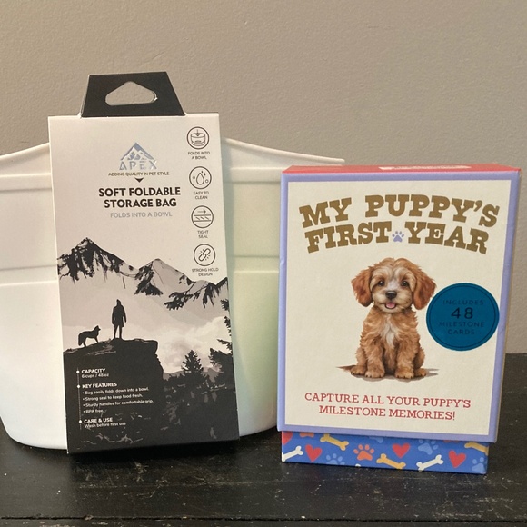 Puppy Milestone Cards + Foldable Food Bag 🐾 - Picture 1 of 10